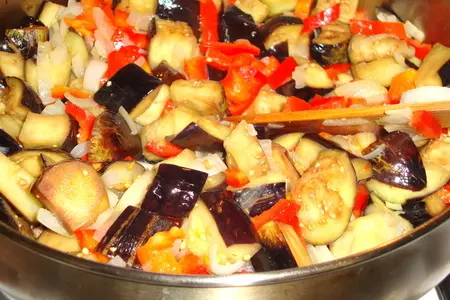 Пирог с баклажанами  и куриной грудкой: шаг 4