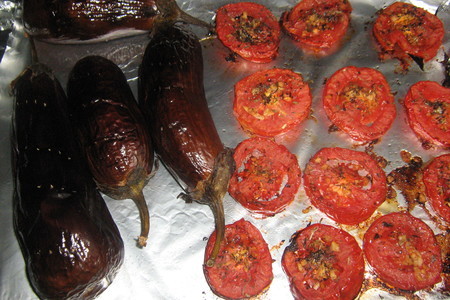 Суп-крем из баклажанов с запечёнными помидорами.: шаг 2