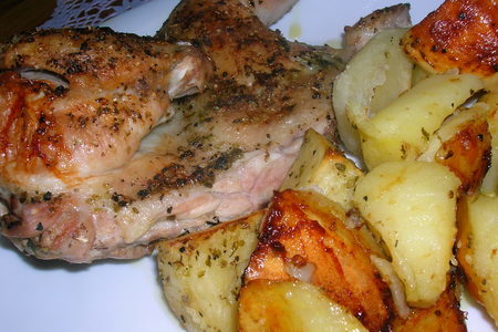 Цыпленок с картофелем запеченный с лимонным соком и орегано в оливковом масле ( критская кухня): шаг 4