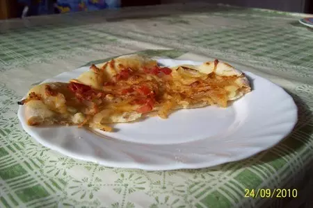 Лепешки луковые: шаг 2