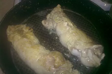 Куриный рулет с курагой: шаг 2