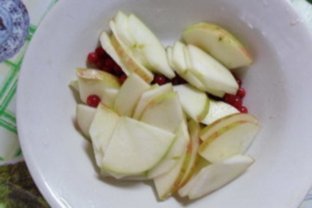 Творожное суфле с яблоками и брусникой: шаг 1