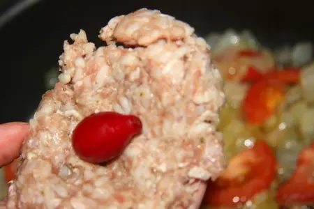 Тефтели в красном вине с рисом и кизилом: шаг 3