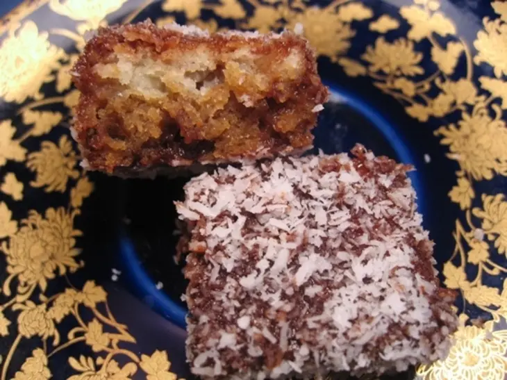 Домашнее пирожное mocha lamingtons: шаг 2