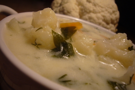 Кремово - молочный суп с цветной капустой.: шаг 2