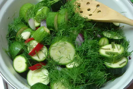 Маринованные кабачки (очень быстро): шаг 3