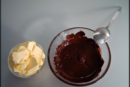 Жаркий и ароматно-влажный дуэт "шоколадный пудинг и горячий шоколад с корицей".: шаг 2