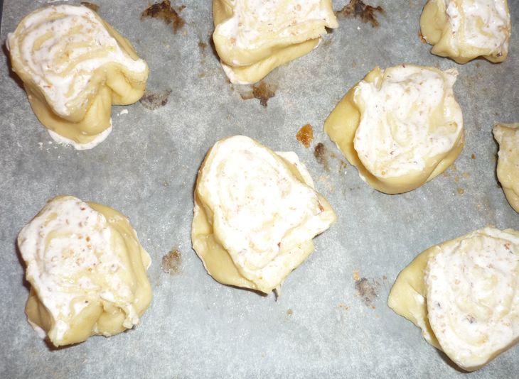Творожное печенье с ореховым безе: шаг 4