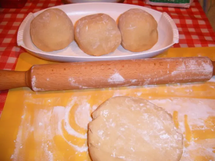 Нежно-вкуснейшее пирожное с карамельным кремом - pöstyéni szelet karamell krémmel: шаг 2