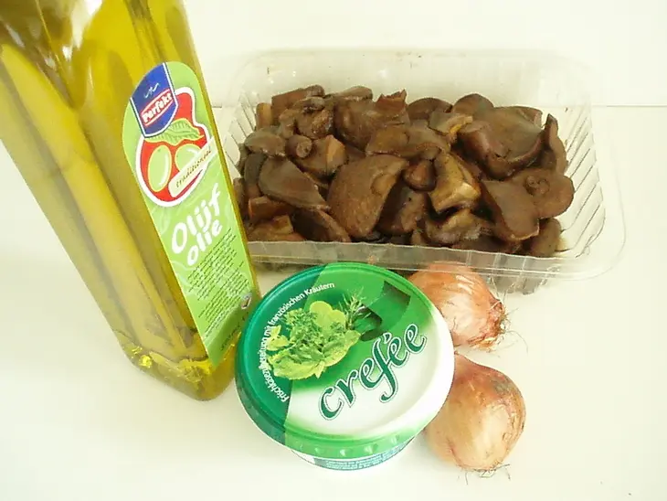 Свинина запеченная с грибным соусом: шаг 6