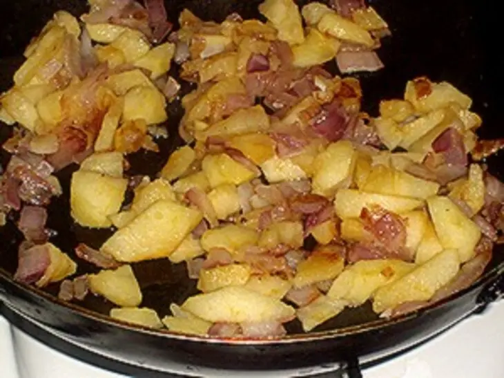 Гороховые пирожки с картошкой: шаг 2