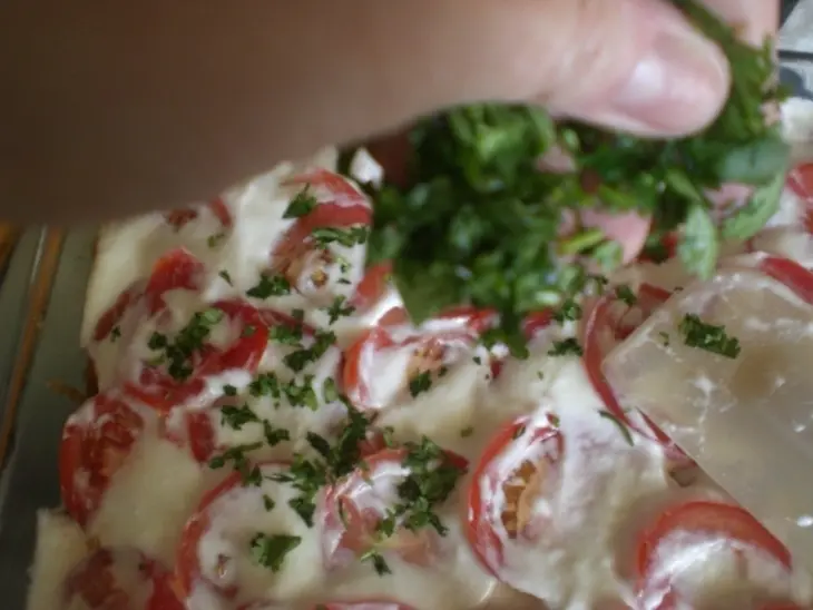 Курочка с рисом  с шафрановым молоком и кориандром: шаг 16