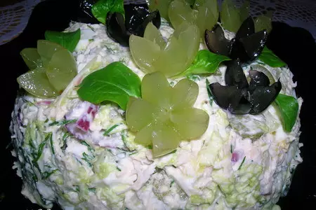 Салат с куриной грудкой, пекинской капустой и сладкой ноткой ( быстро, просто и неожиданно вкусно): шаг 4
