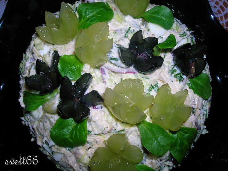 Салат с куриной грудкой, пекинской капустой и сладкой ноткой ( быстро, просто и неожиданно вкусно): шаг 5