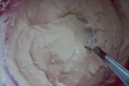 Рулет с «карамельными» бананами со вкусом топленого молока/ дуэль: шаг 5
