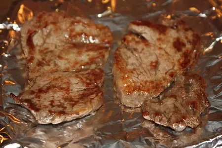 Американский стейк на московской кухне (с перечным соусом)/конкурс: шаг 8