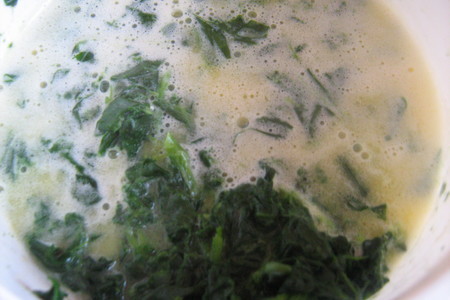 Закусочные "зелёные" маффины с шпинатом и сыром.: шаг 4