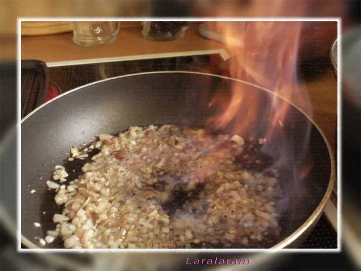 Перечный стейк с перечным соусом: шаг 11