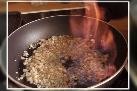 Перечный стейк с перечным соусом: шаг 12