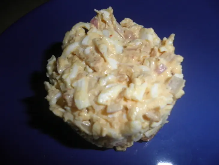 Яичный салатик с курицей: шаг 3
