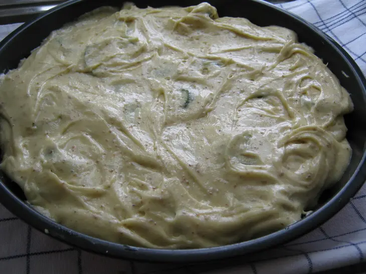 Перевёрнутый пирог с фейхоа и орехами.: шаг 6