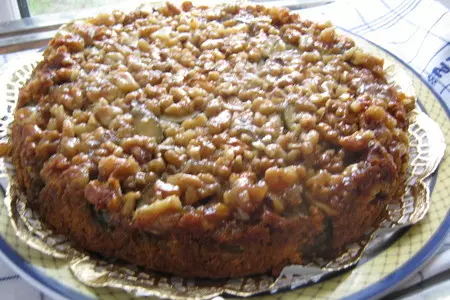 Перевёрнутый пирог с фейхоа и орехами.: шаг 9