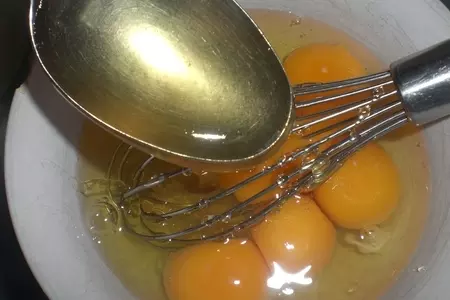 Блинчики из гречневой муки с фруктовым фламбе и сыром: шаг 4