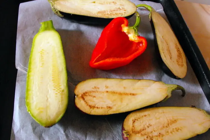 Овощи, фаршированные куриными желудками.: шаг 1