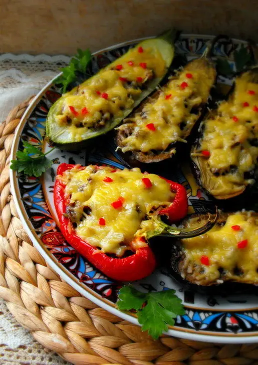 Овощи, фаршированные куриными желудками.: шаг 8