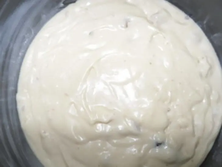 Кекс  на сгущенном молоке с изюмом ("кексюлька" для подружки дашульки): шаг 9