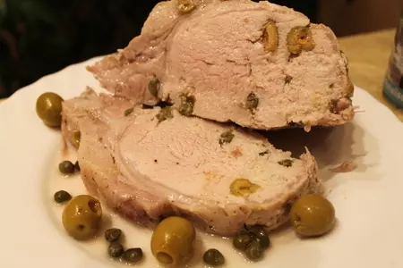 Свинина фаршированая каперсами и оливками: шаг 6