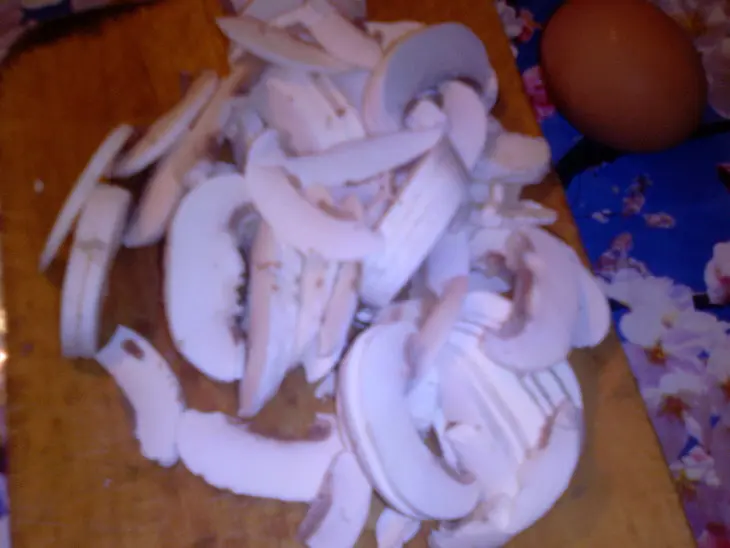Куриные котлетки с грибами: шаг 2