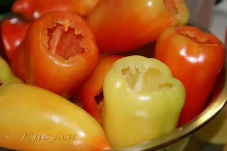 Перец фаршированный запечённый: шаг 4