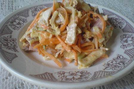 Салат  с корейской морковкой.: шаг 6