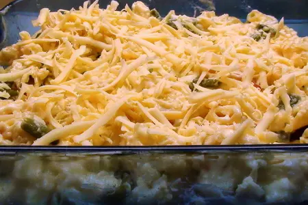 Макароны, запечённые с сырным соусом и цветной капустой.: шаг 8