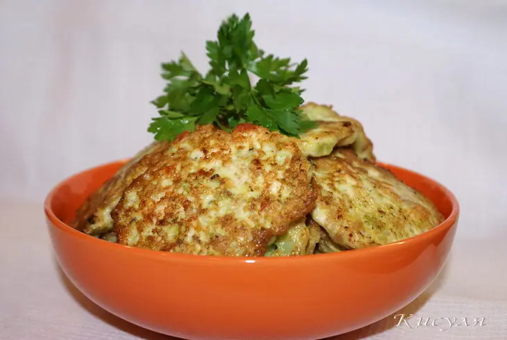 Куриные котлеты с брокколи: шаг 6