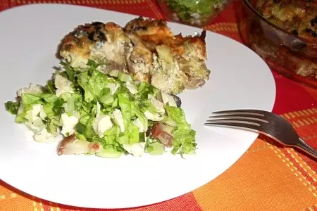 Запеканка из брокколи, с грибами и маслинами+лёгкий зеленый салат: шаг 8