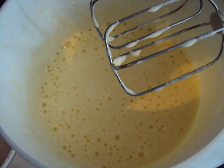 Розмариновый кекс с оливковым маслом и шоколадом: шаг 3