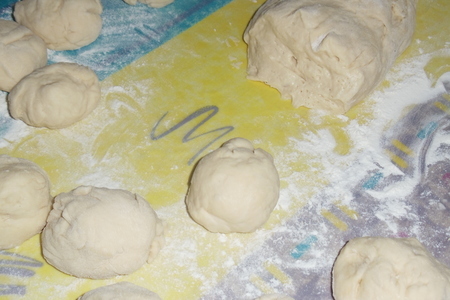 Сырные булочки с перепелиным яйцом   (по мотивам аджарских хачапури): шаг 3