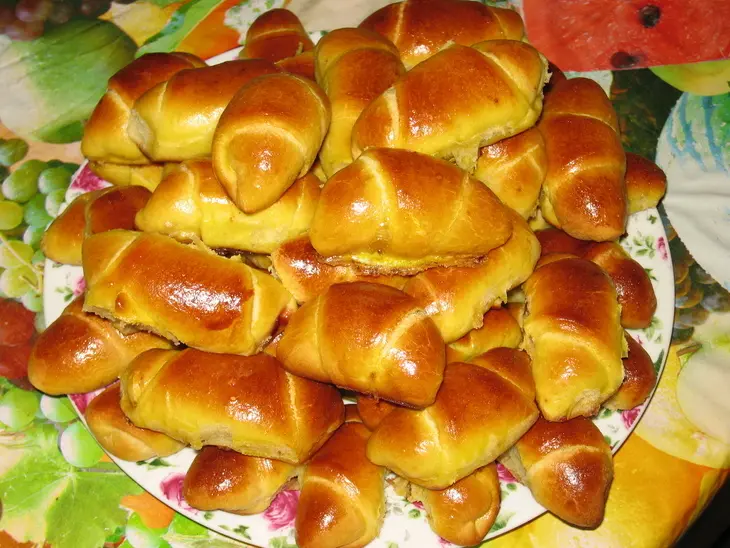 Рогалики с шоколадом: шаг 3