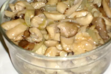 Кабачки с  грибами  и перцем: шаг 1