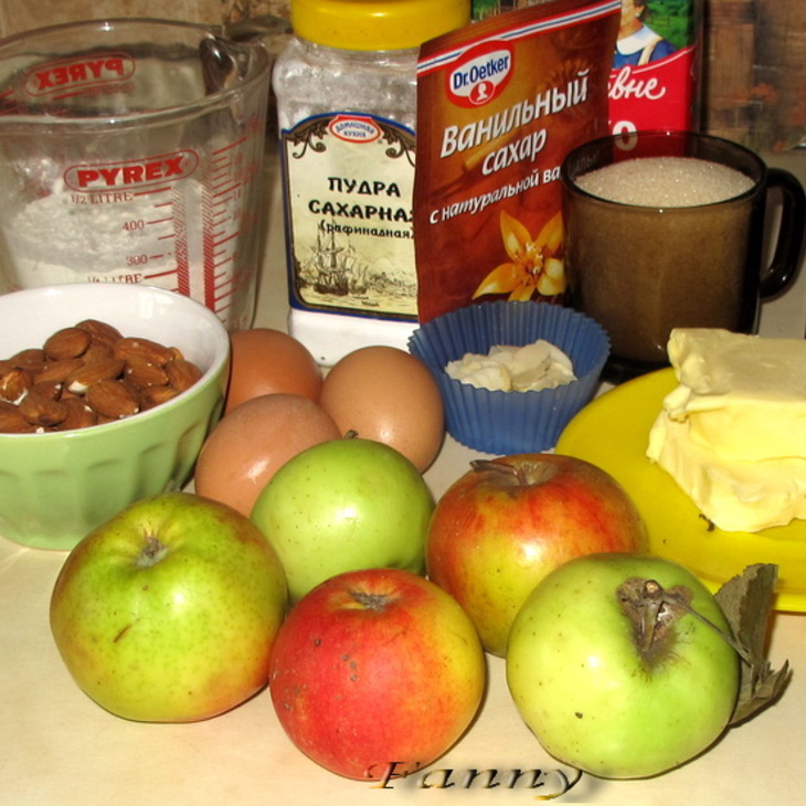 Яблочный кекс с миндалем: шаг 1