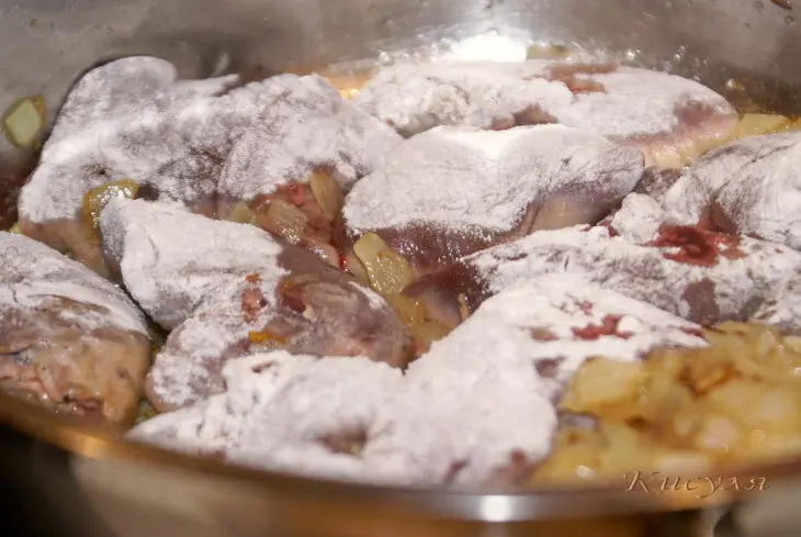 Печень индейки с бананом и ромом: шаг 2