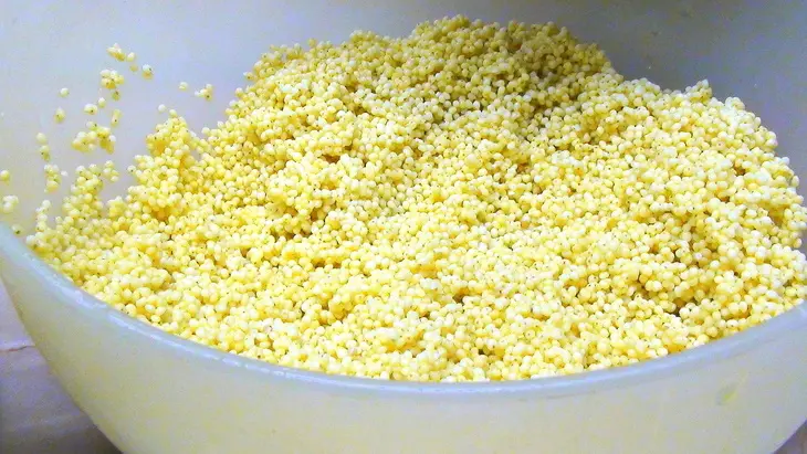 Пшённая каша с курочкой, томлённая в горшочке.: шаг 2
