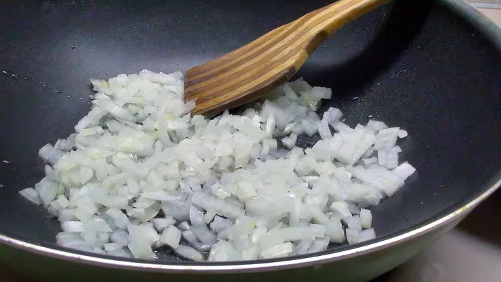 Пшённая каша с курочкой, томлённая в горшочке.: шаг 4