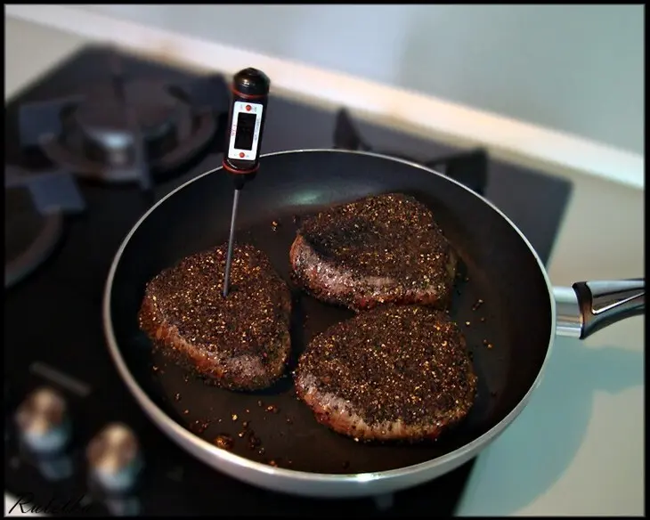 Перечный раундрамб-стейк с грилованными овощами  (pepper raundramb-steak).: шаг 11