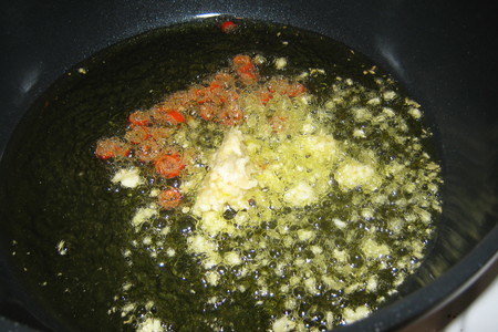 Креветки в чесночном соусе(gambas al pil-pil): шаг 4