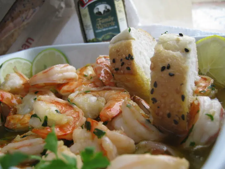 Креветки в чесночном соусе(gambas al pil-pil): шаг 9