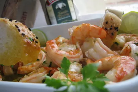 Креветки в чесночном соусе(gambas al pil-pil): шаг 10