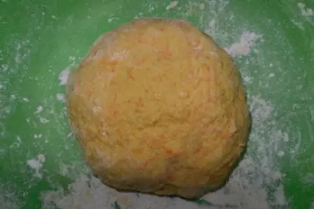 Морковные рулетики с вареньем: шаг 5